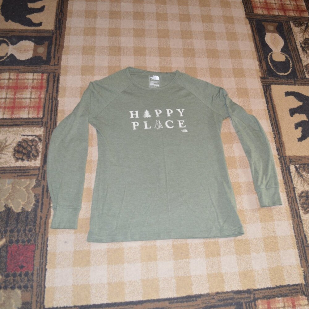 The North Face Women's Long-sleeved Medium shirt